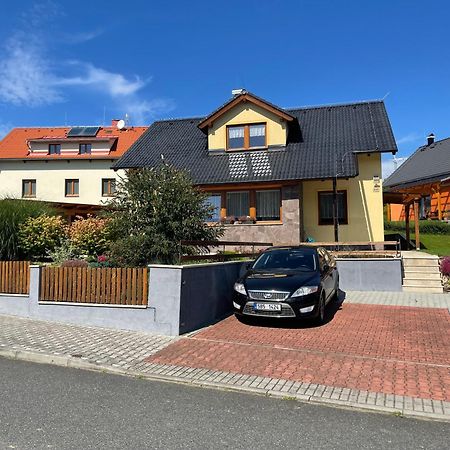 Apartman U Kovaru Kasperske Hory Kültér fotó