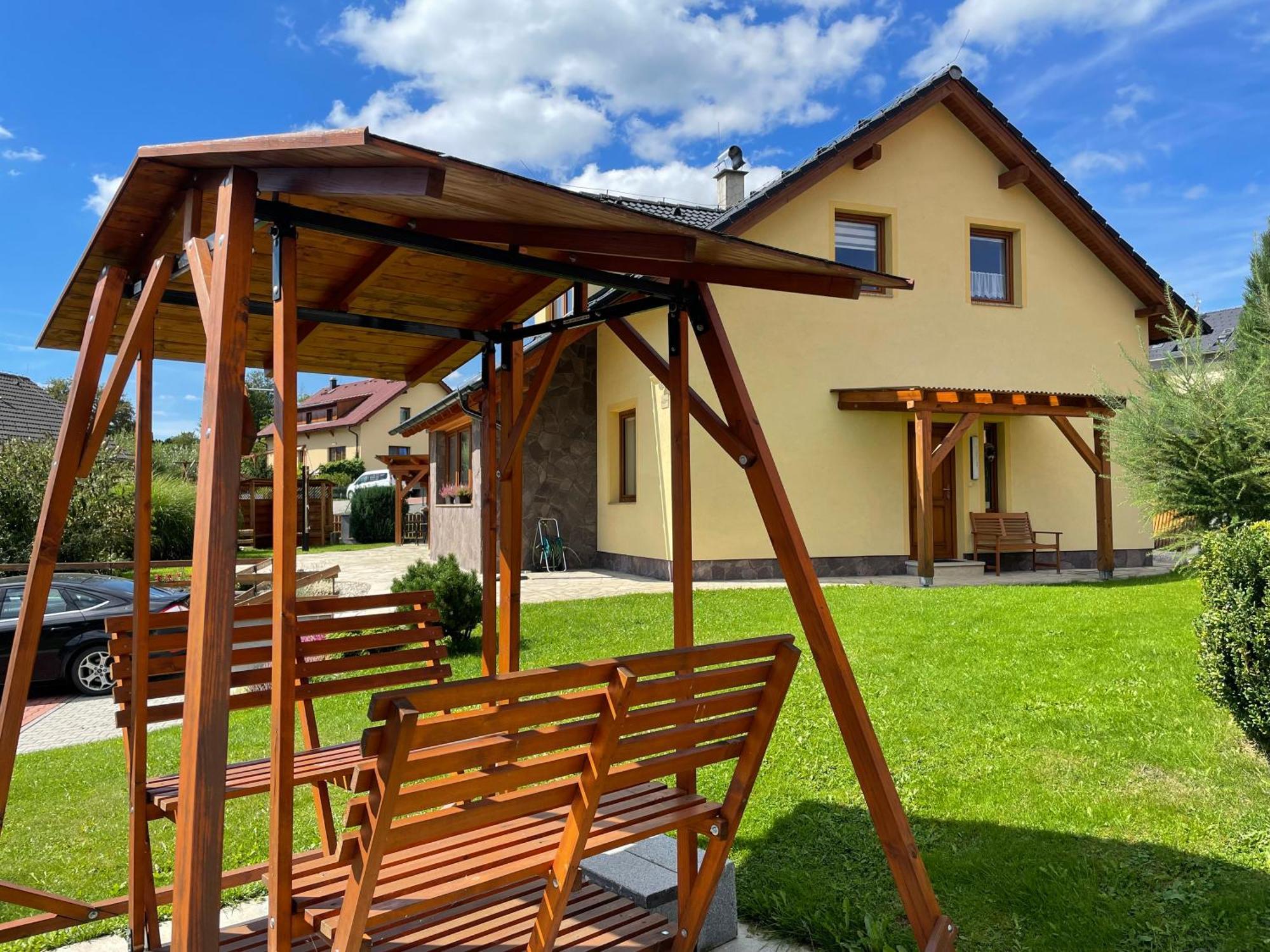 Apartman U Kovaru Kasperske Hory Kültér fotó